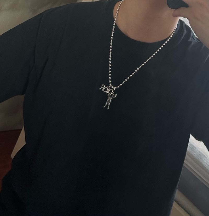 chr1st1an D10r necklaces